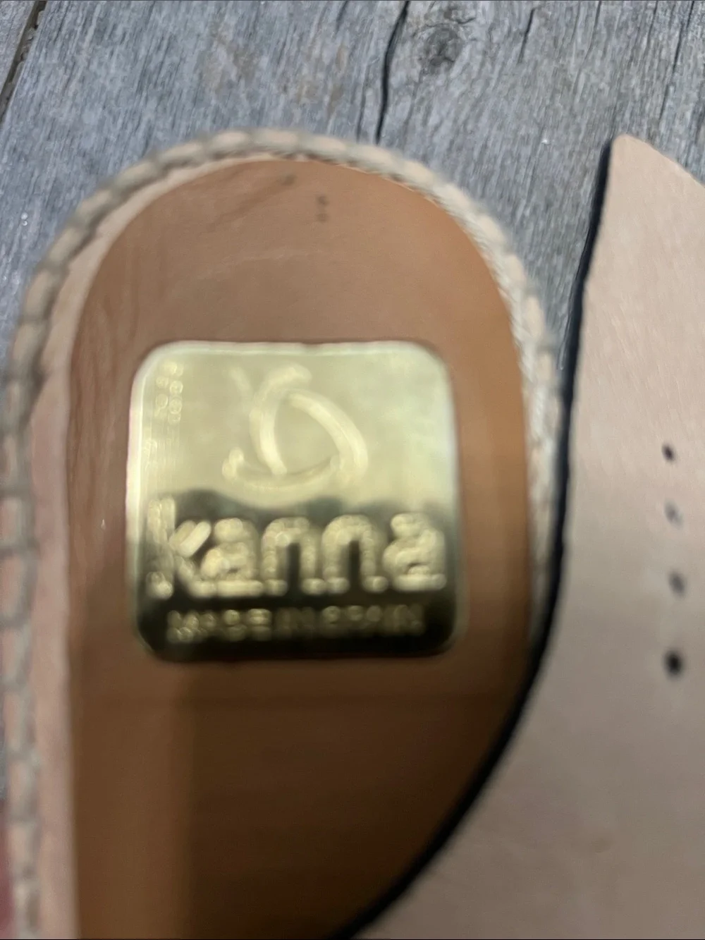 Kanna women’s 9 Made in Spain black leather wedge espadrilles